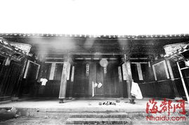 福州百年老宅石墩被盗 房梁摇摇欲坠危及古宅